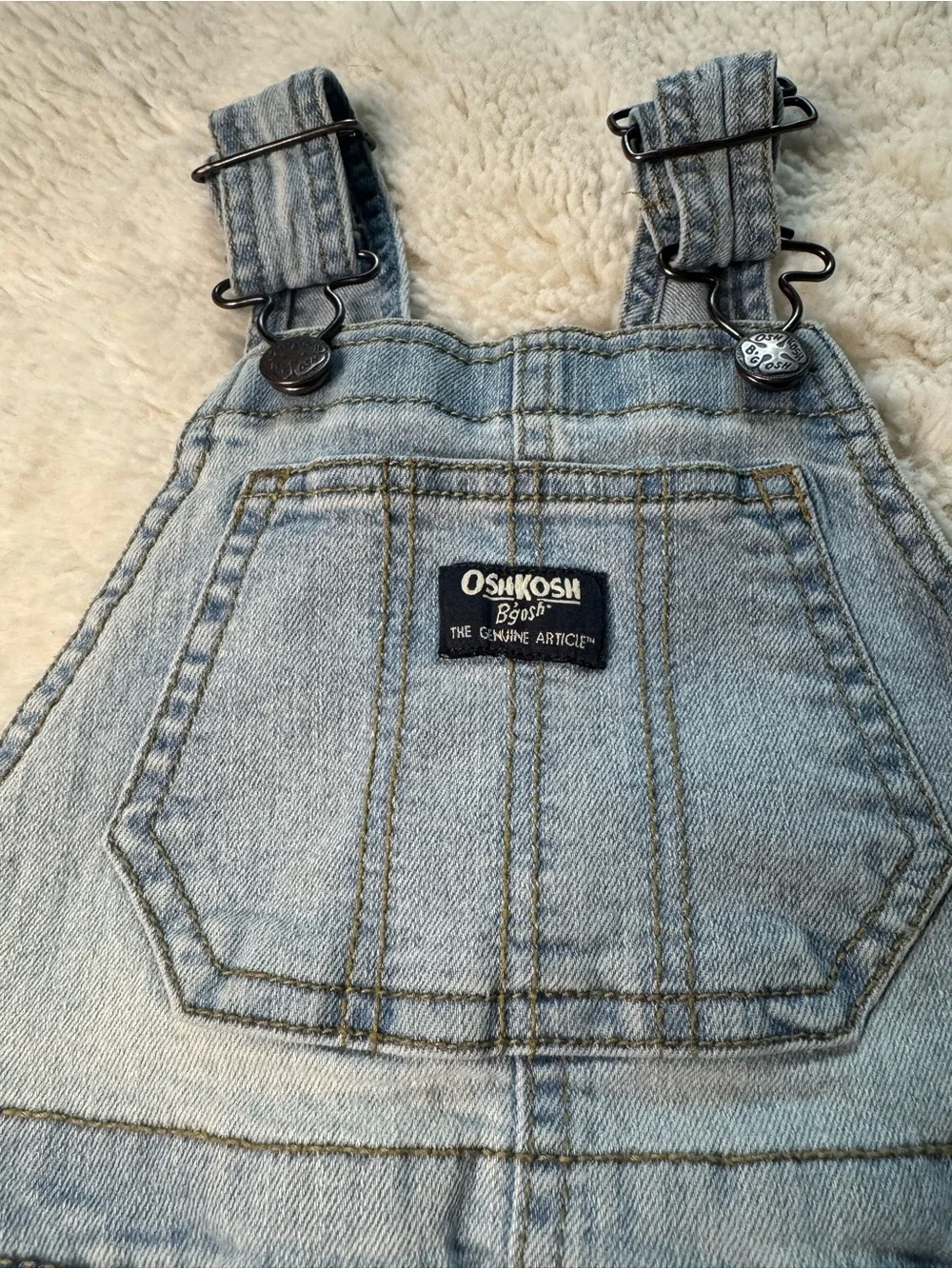 OshKosh B’gosh Toddler Denim Overalls – Size 3T – Like New